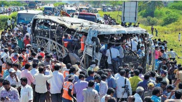 jabbar-travels-volvo-accident