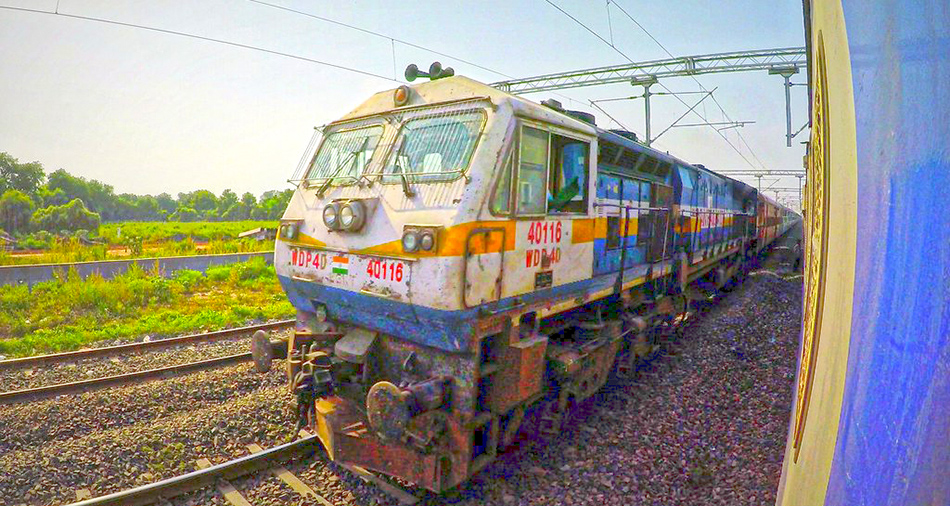 train horn passing